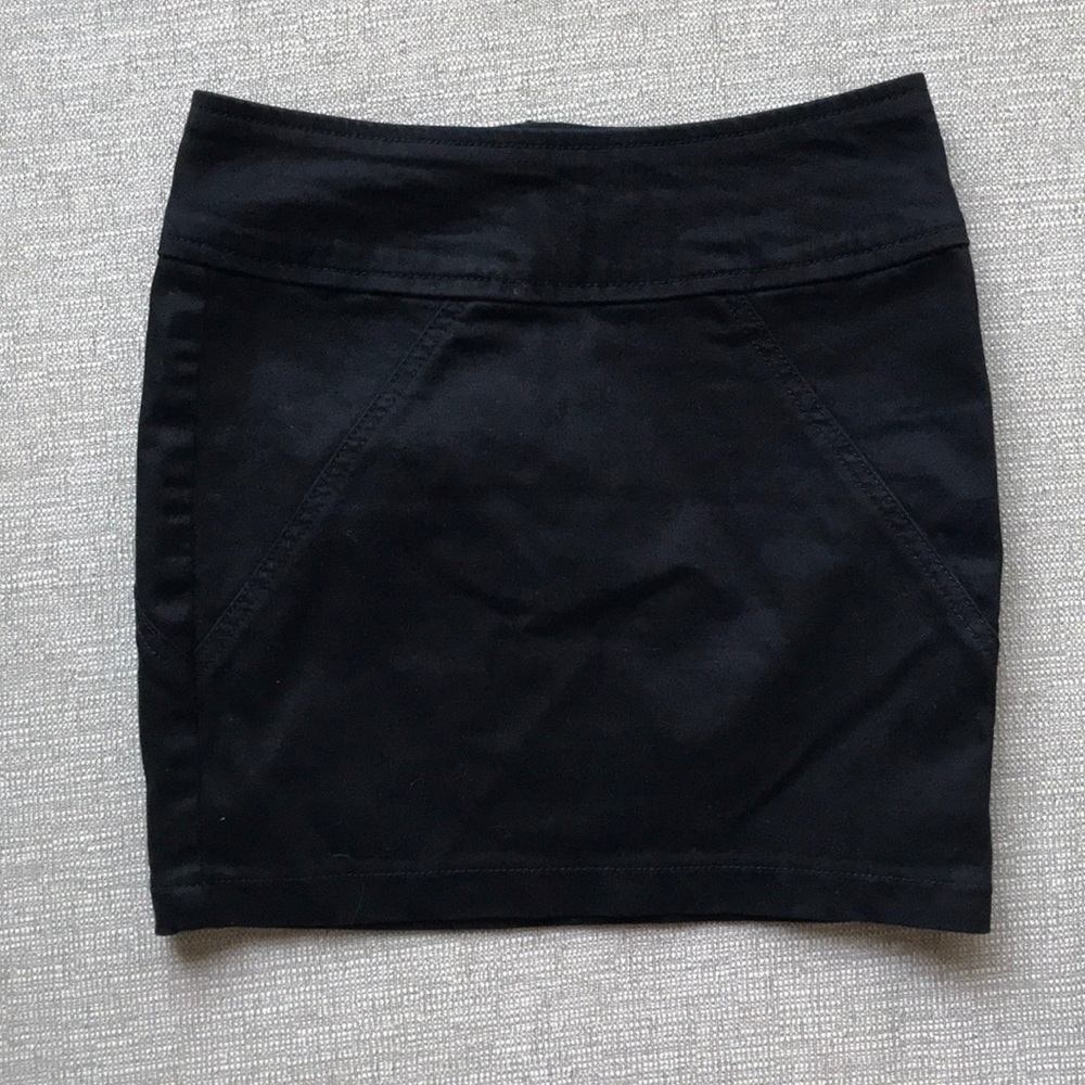 Black Bullhead Zip Skirt XS